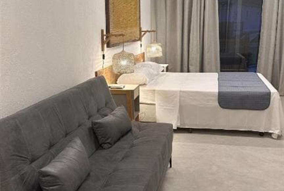 Suíte com Varanda-3.jpg