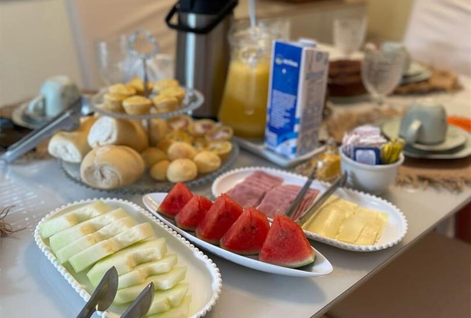 casa noronha martins cafe da manha 04.jpg