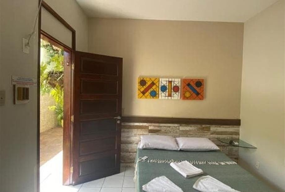 Quarto com Cama de Casal ou 2 de Solteiro-5.jpg