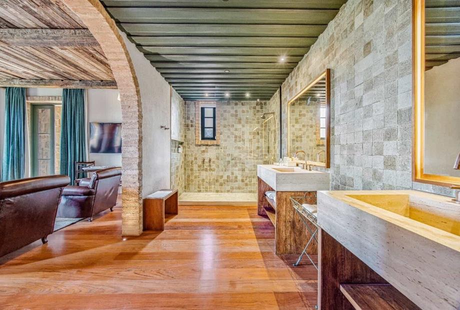 whatsapp image 2025-10-30 at 14.48.04 (1).jpeg