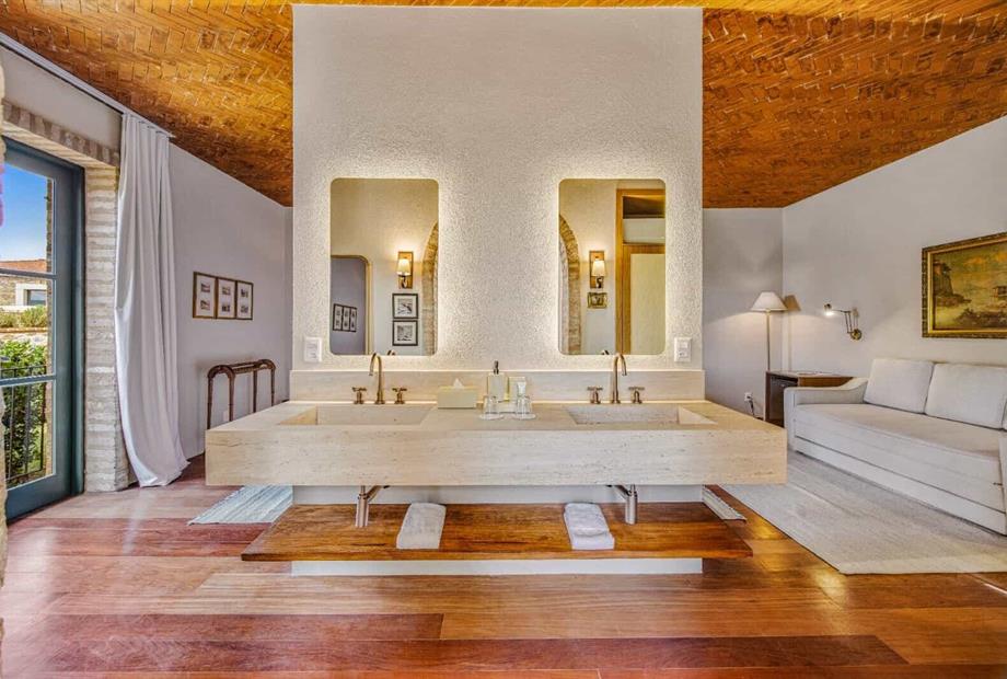 whatsapp image 2025-10-30 at 14.50.42.jpeg