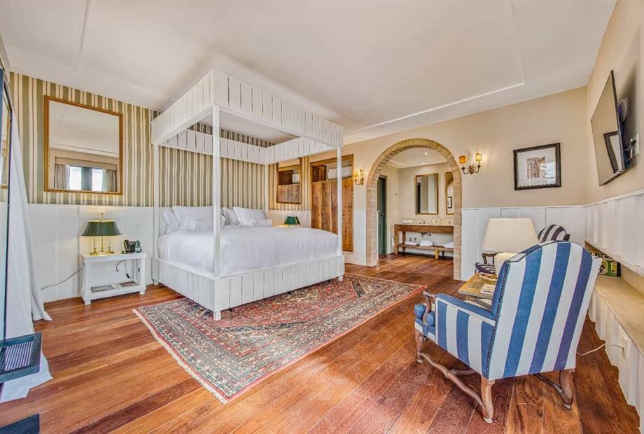 whatsapp image 2025-10-30 at 14.57.00.jpeg