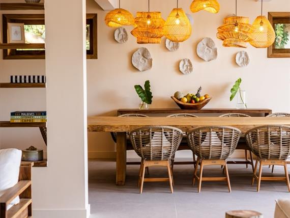 whatsapp image 2025-11-01 at 17.31.10 (37).jpeg