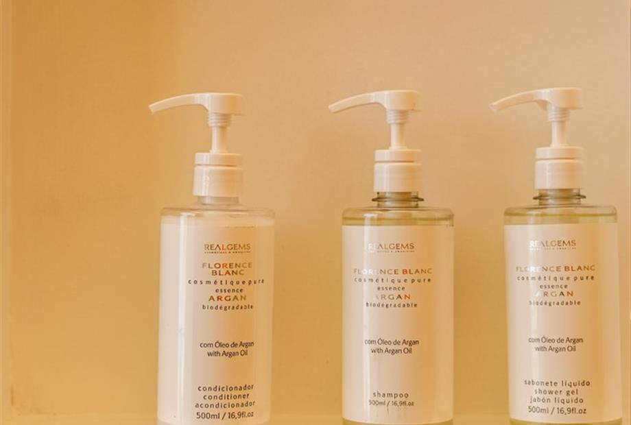 whatsapp image 2025-11-04 at 12.02.48 (6).jpeg