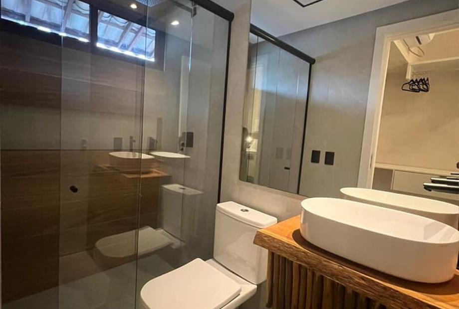 whatsapp image 2025-12-06 at 09.34.08.jpeg