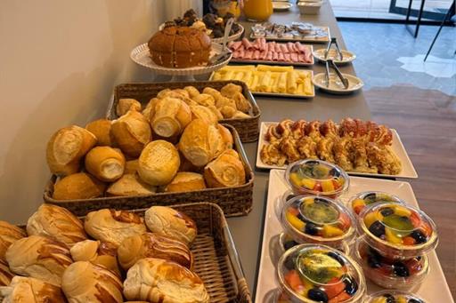 foyer café.jpeg