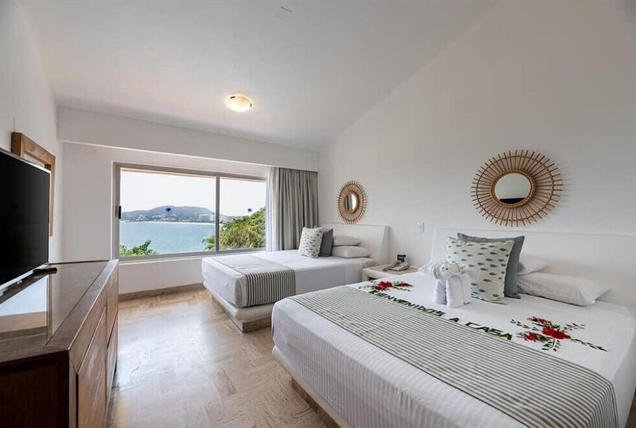 villa 2 baños y 2 sofas ob ob.jpg