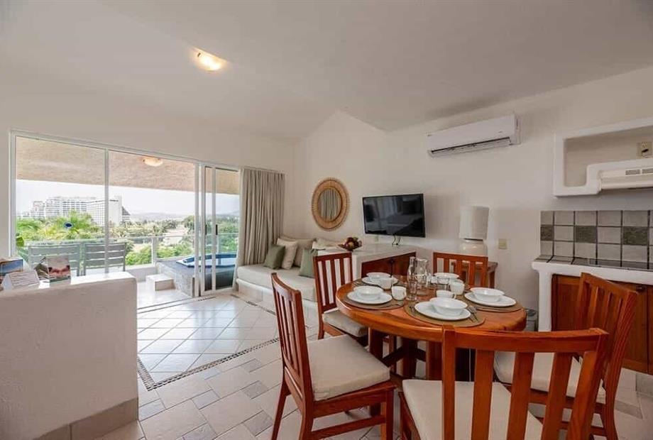 jacuzzy 2 sofas camas ob.6jpg.jpg