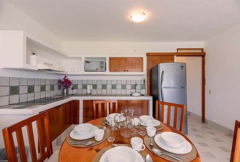 jacuzzy 2 sofas camas ob.7jpg.jpg