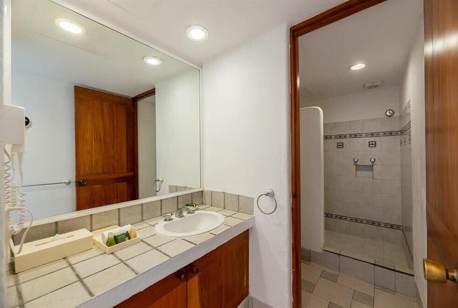 jacuzzy 2 sofas camas ob.8jpg.jpg