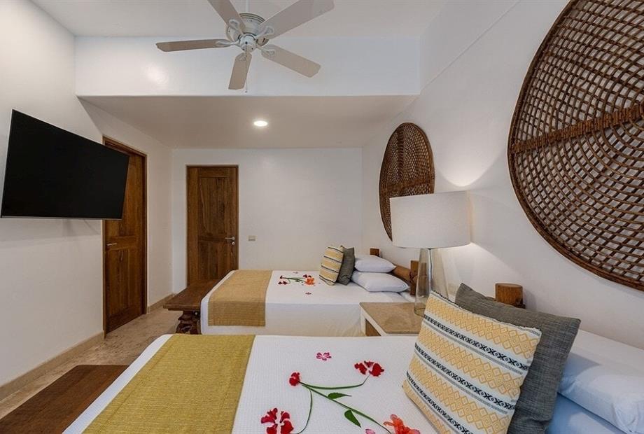 villa 5 lujo ob 11.jpg