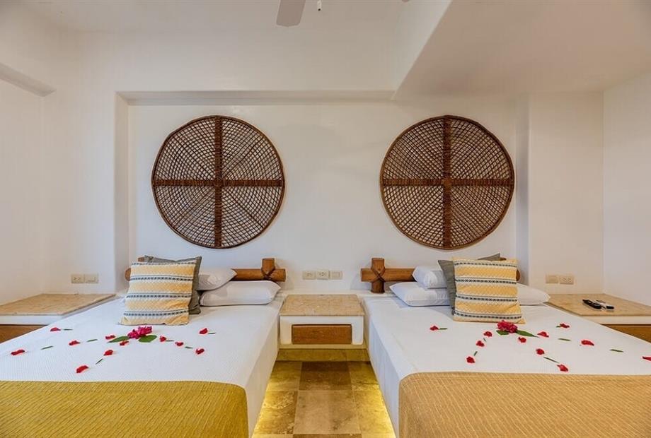 villa 5 lujo ob 18.jpg