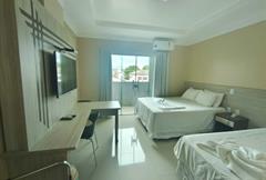 Quarto Clássico Triplo Vista Cidade (fundos)