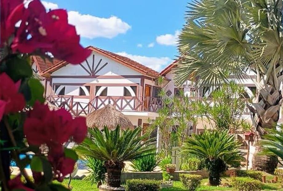 whatsapp image 2025-12-05 at 09.30.27 (4).jpeg