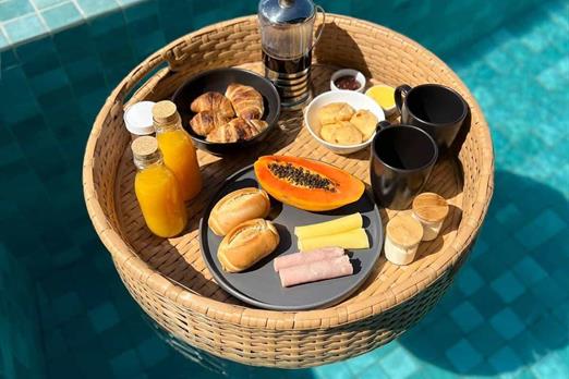 cesta flutuante.jpeg