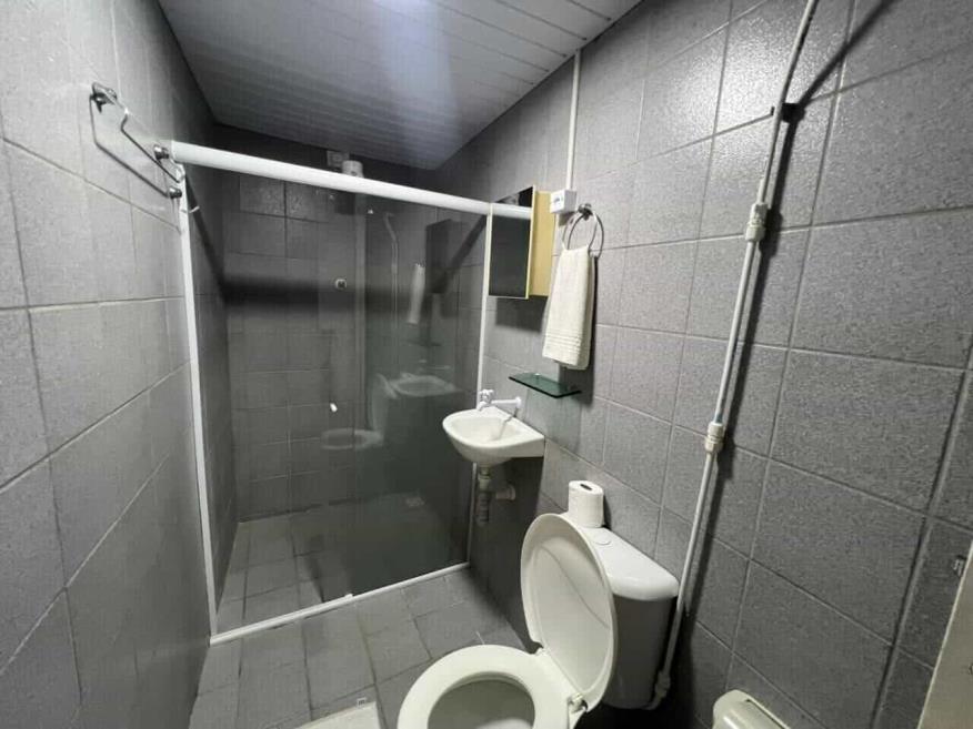 wc1.jpeg