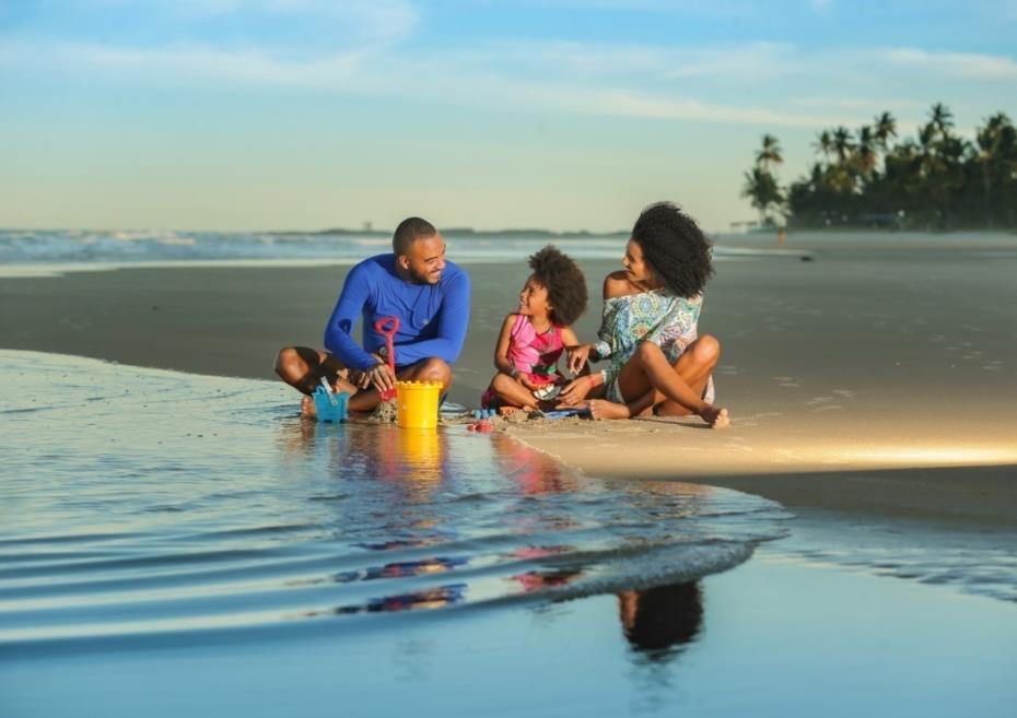 familia_praia_canabrava.jpg