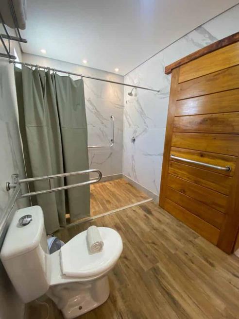 banheiro villa adaptada comprimido.jpg