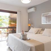 Suite Superior Conjugada Com Vista a Piscina