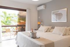 Suite Superior Conjugada Com Vista a Piscina