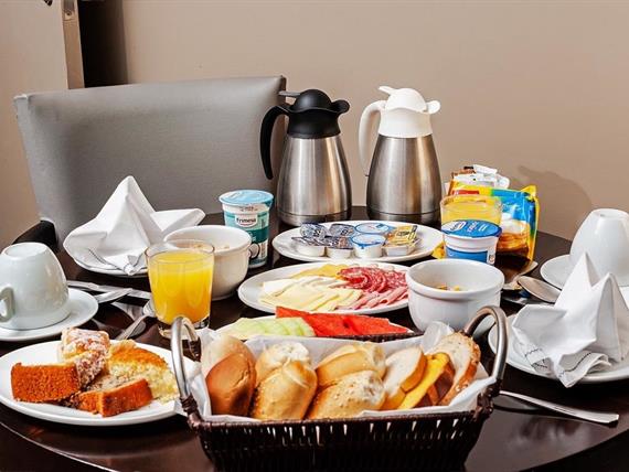 scfj - café da manhã no quarto (3).jpg