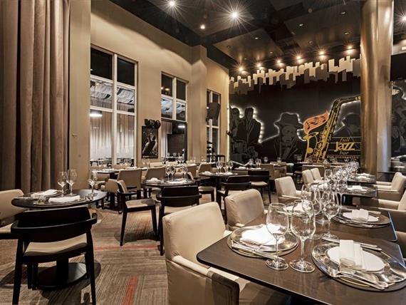 scfj - full jazz bar  (13).jpg