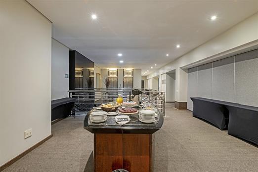 scph - foyer (4).jpg