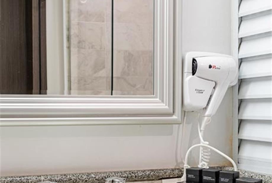 scph - luxo twin (10).jpg