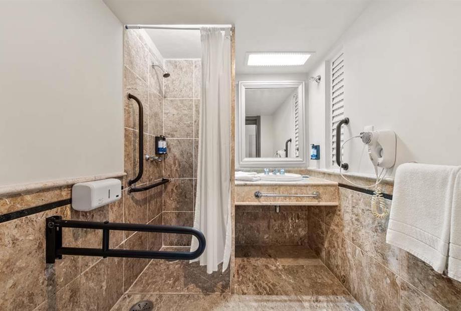 scph - semi-adaptado - banheiro (1).jpg