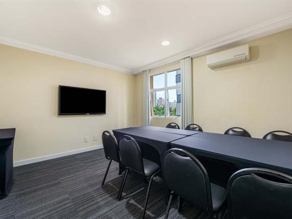 scrf - eventos - sala wall street (1).jpg