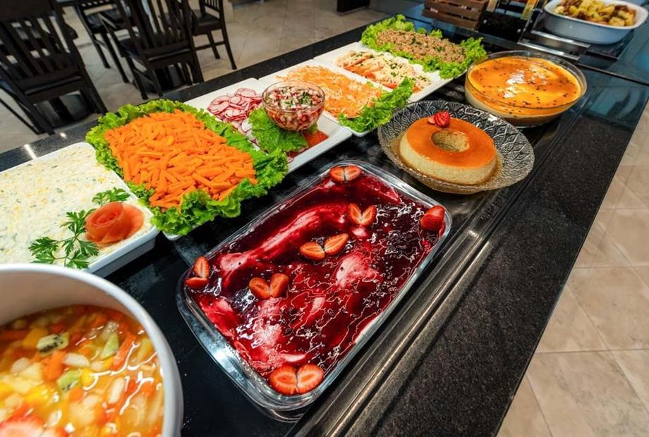 scrf - buffet (18).jpg