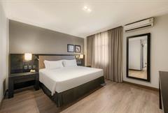 Suíte Casal com sofá cama