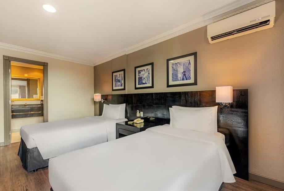 scrf - luxo twin (3).jpg