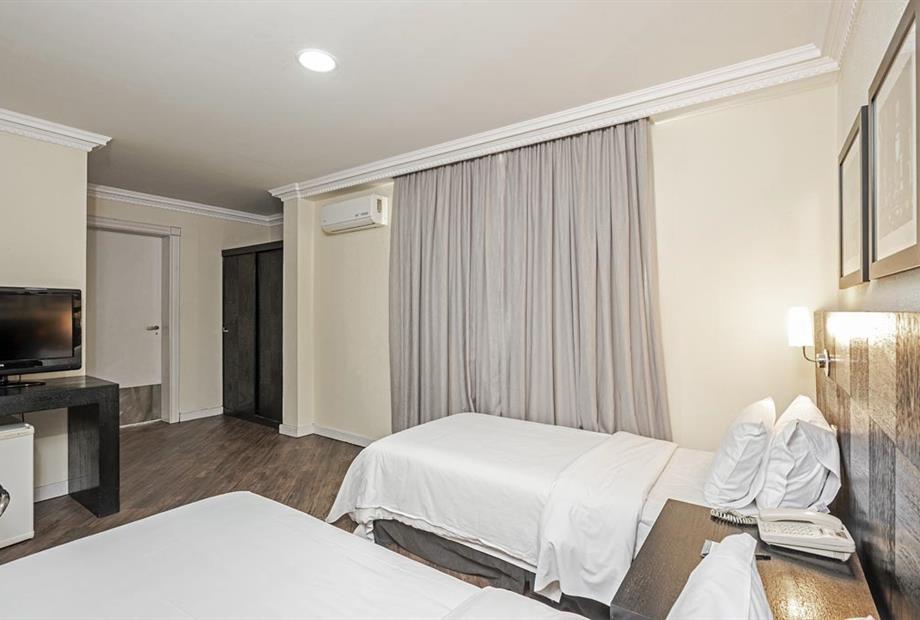 apartamento-luxo-twin-pcd-5.jpg