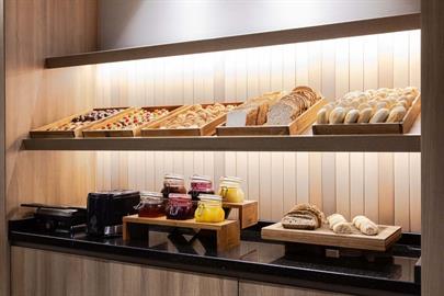 slxv - café da manhã (1).jpg