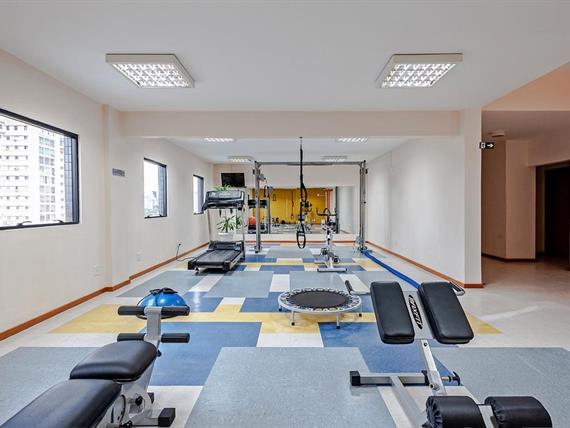 slxv - academia (1).jpg