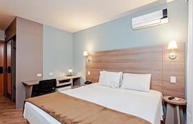 Standard Casal - Pet Friendly do Slim Hotel Curitiba Alto da XV