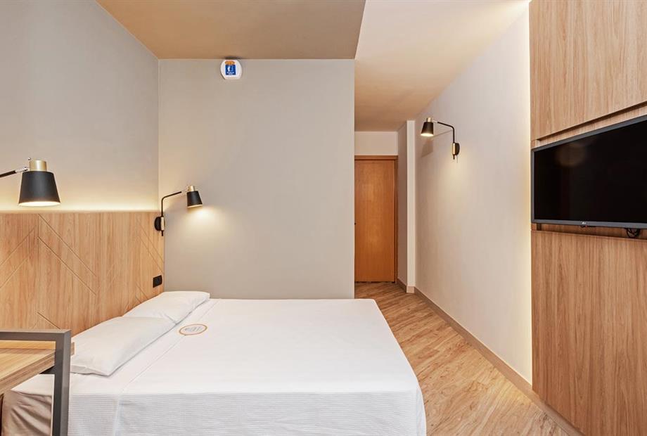 SLXV - Standard Casal PCD (6).jpg