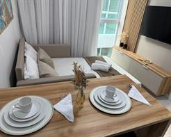 Luxo c/ Piscina Exclusiva -  1 Cama de Casal +  Sofá-cama da sala