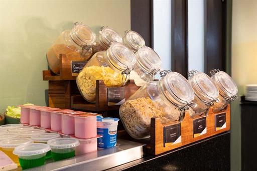 slsc - café da manhã baixa 2.jpg