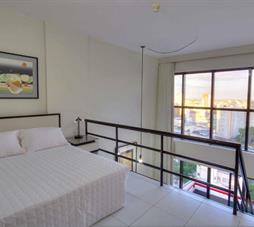 Bristol Metropolitan Curitiba Centro