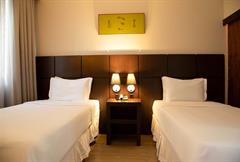 Suíte Triplo Solteiro com Sofá Cama