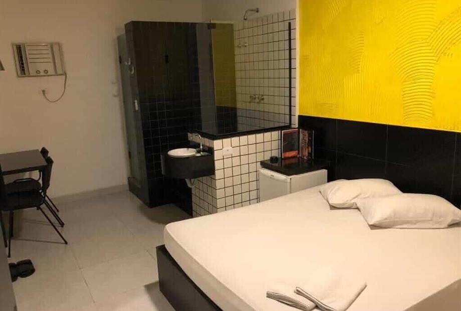 Quarto Deluxe com Cama King-size-2.jpg