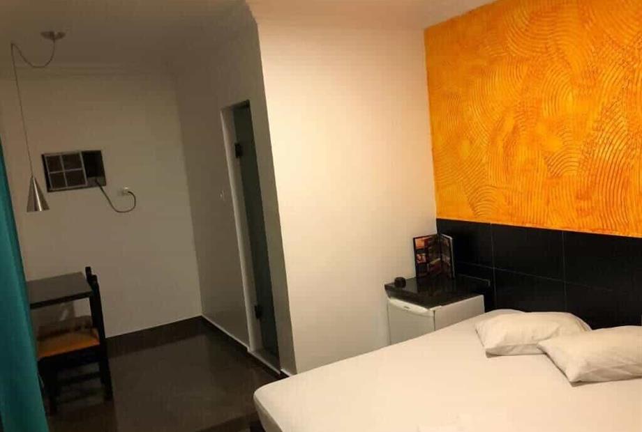 Quarto Deluxe com Cama King-size-4.jpg