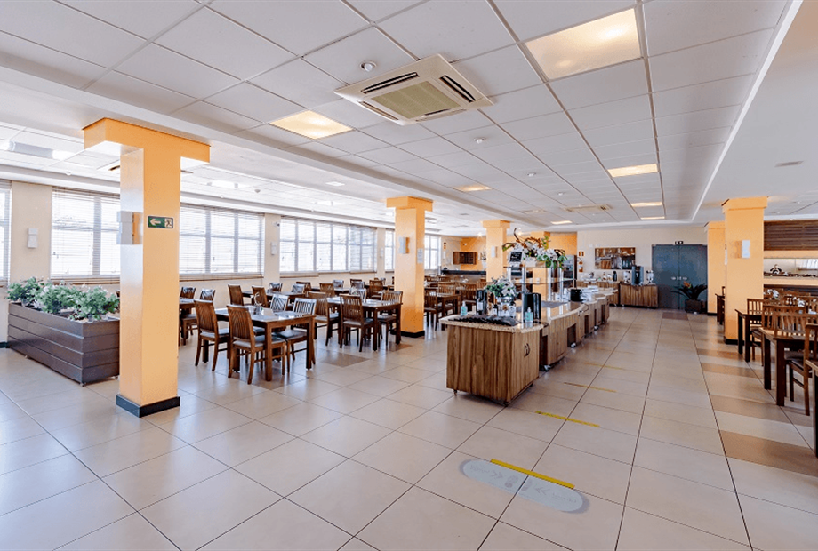 img_3865-hdr (1).jpg