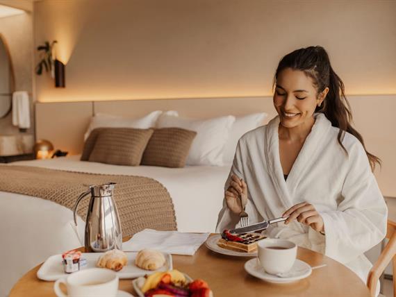 café da manhã no quarto.jpg