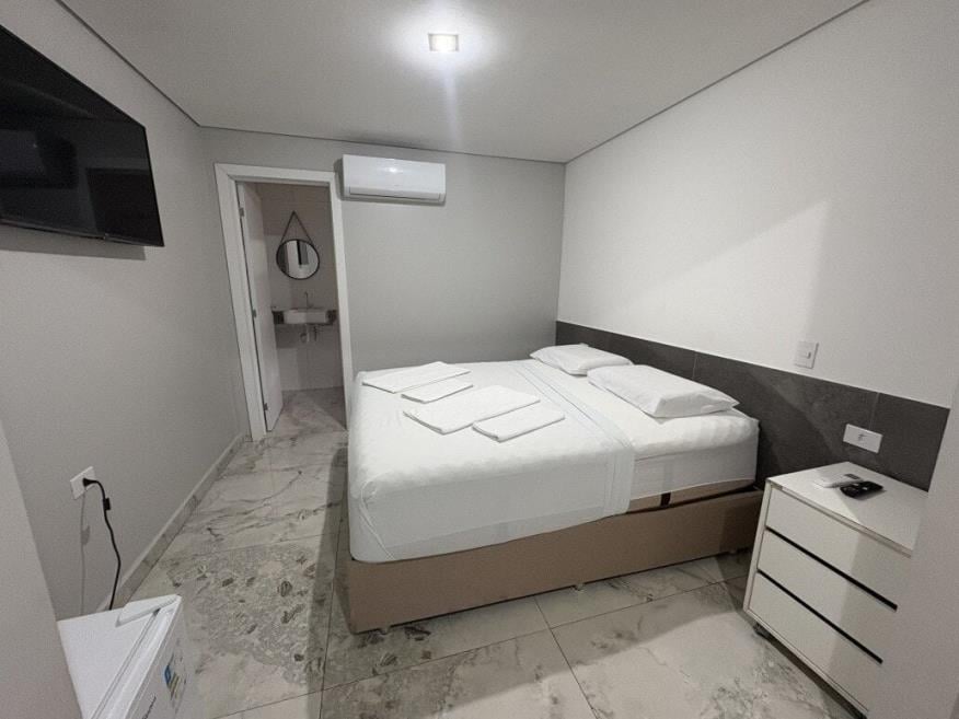 suite paddock 02.jpg