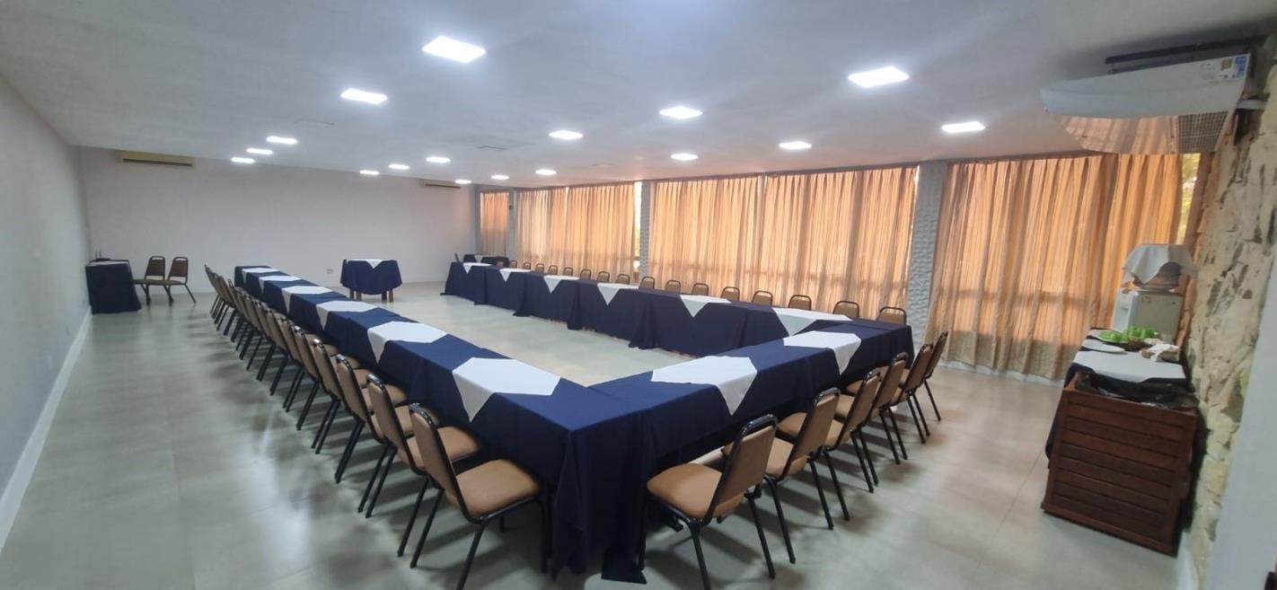 sala-de-reuniao-05-1.jpeg