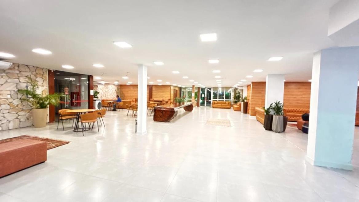 lobby.jpeg