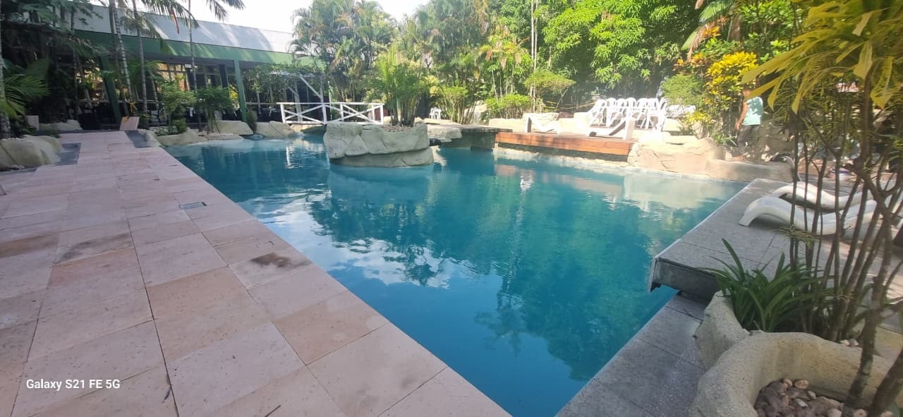 piscina6.jpeg